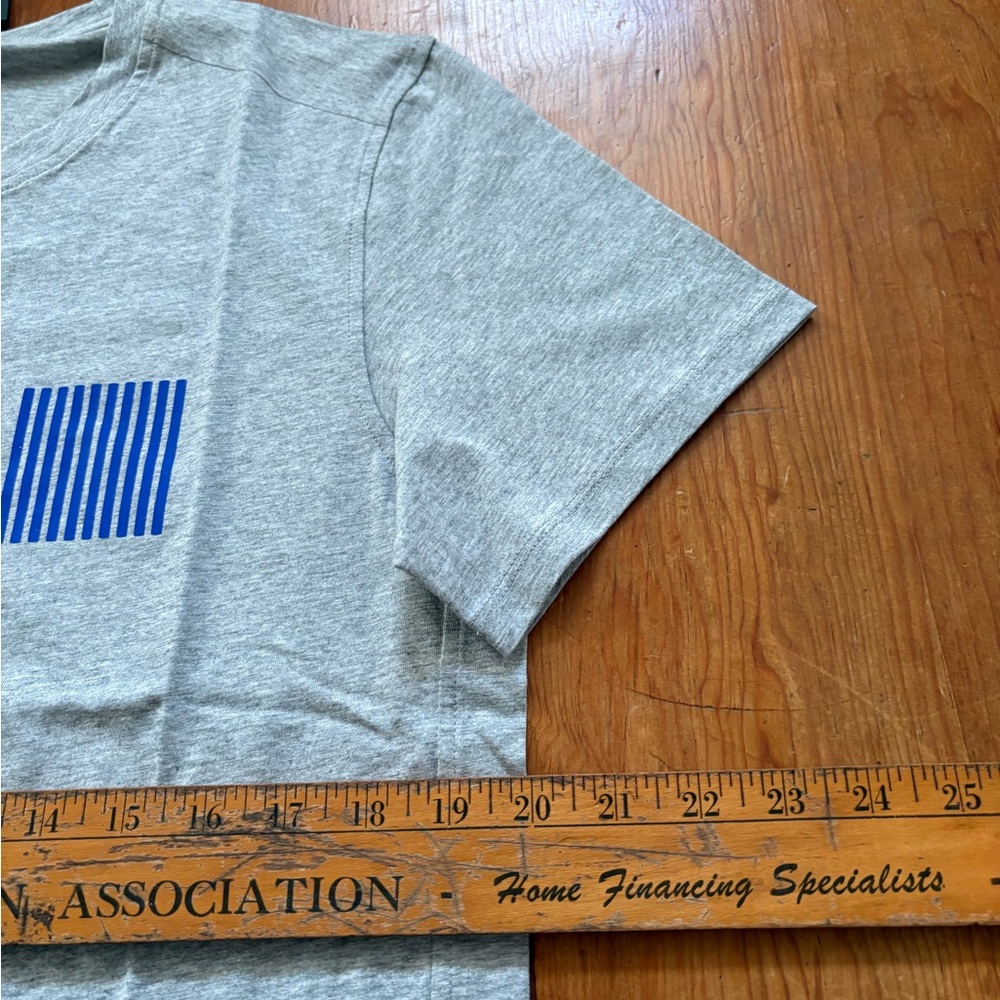 Ten Thousand Essential Shirt Comfort Durability Workout Gym DCMLTGRY Medium - Picture 8 of 8